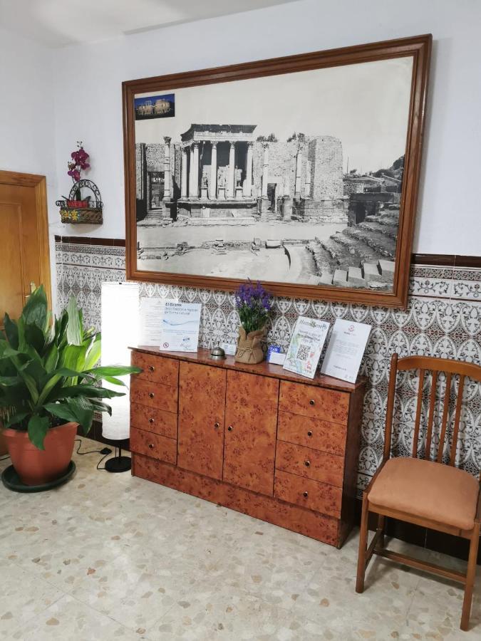 Hostal Senero Mérida Exteriör bild