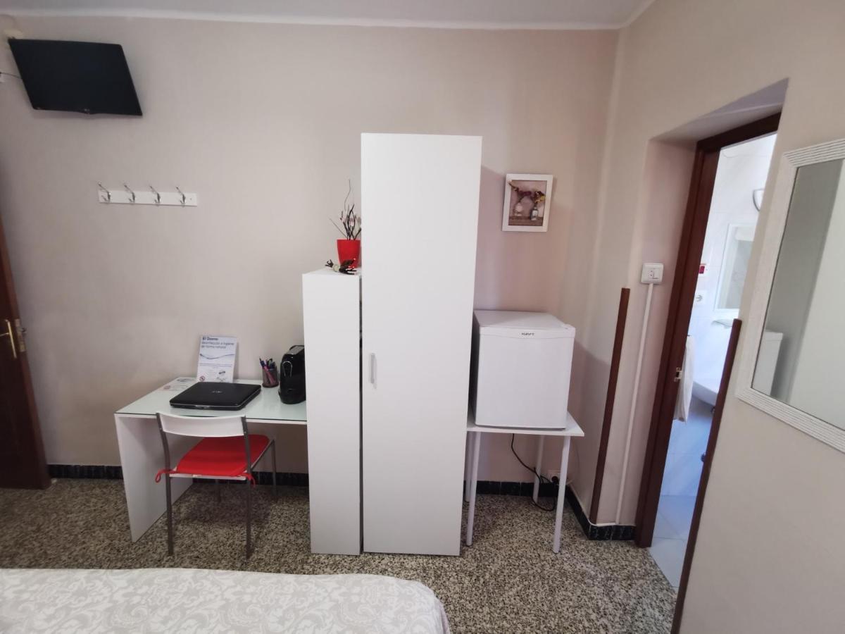 Hostal Senero Mérida Exteriör bild